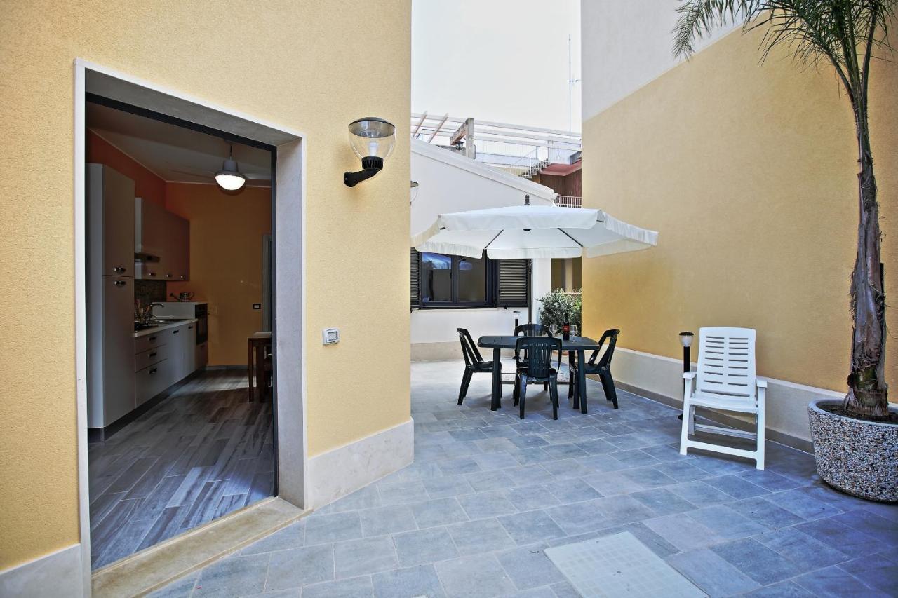 Re Sole La Dependance - Casa vacanza URANO Avola Exterior foto