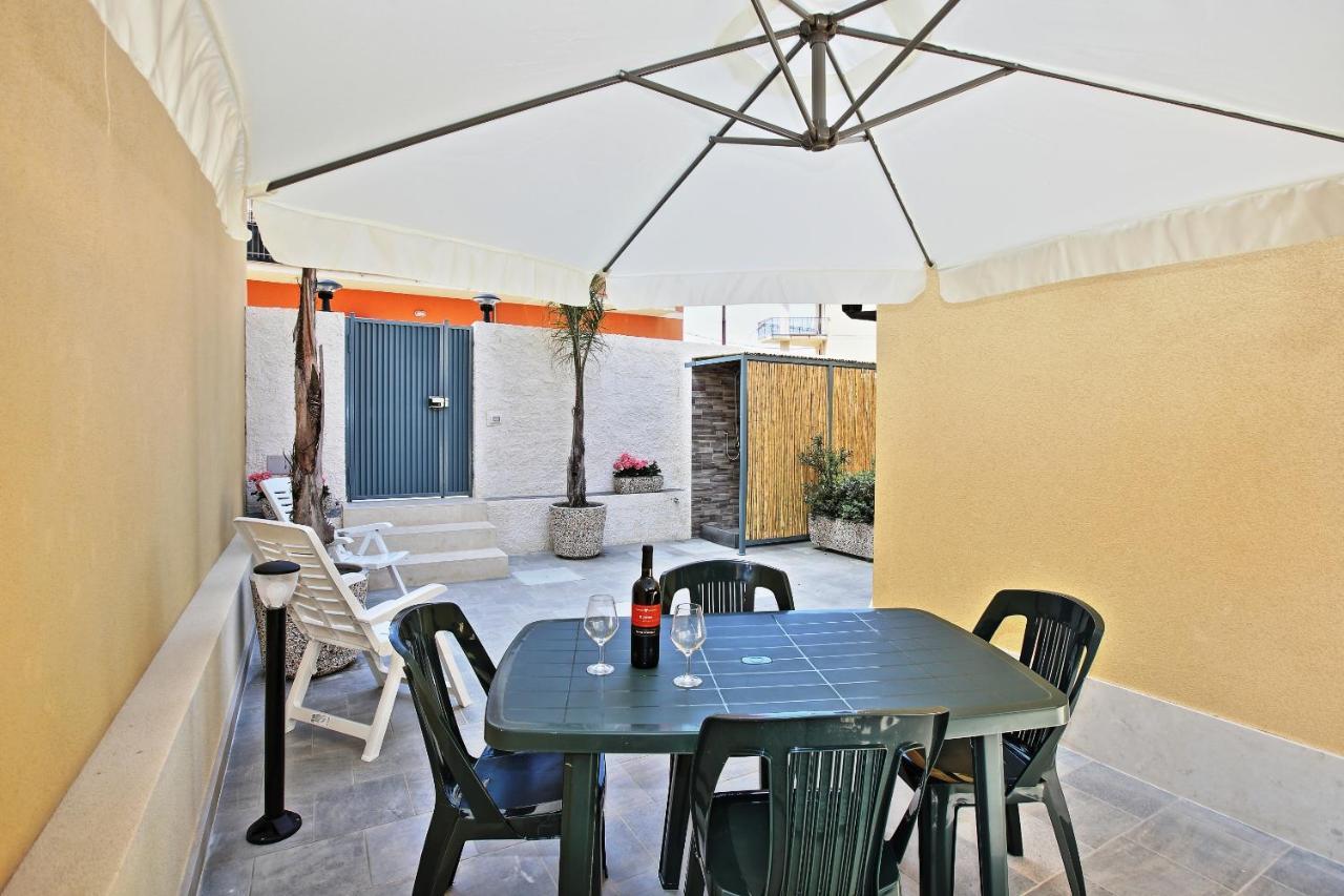Re Sole La Dependance - Casa vacanza URANO Avola Exterior foto